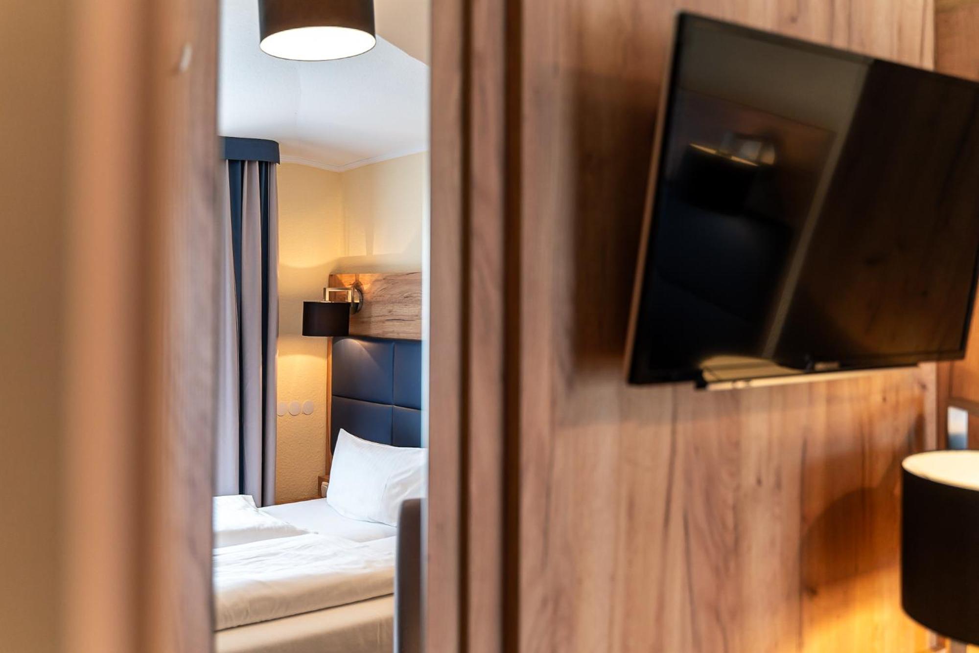Sleepbeeone Wilhelmshaven Ξενοδοχείο Εξωτερικό φωτογραφία