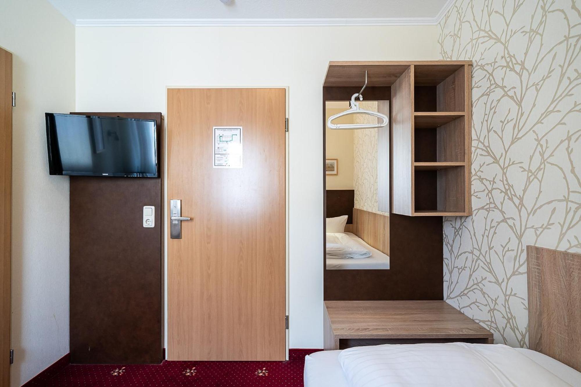 Sleepbeeone Wilhelmshaven Ξενοδοχείο Εξωτερικό φωτογραφία
