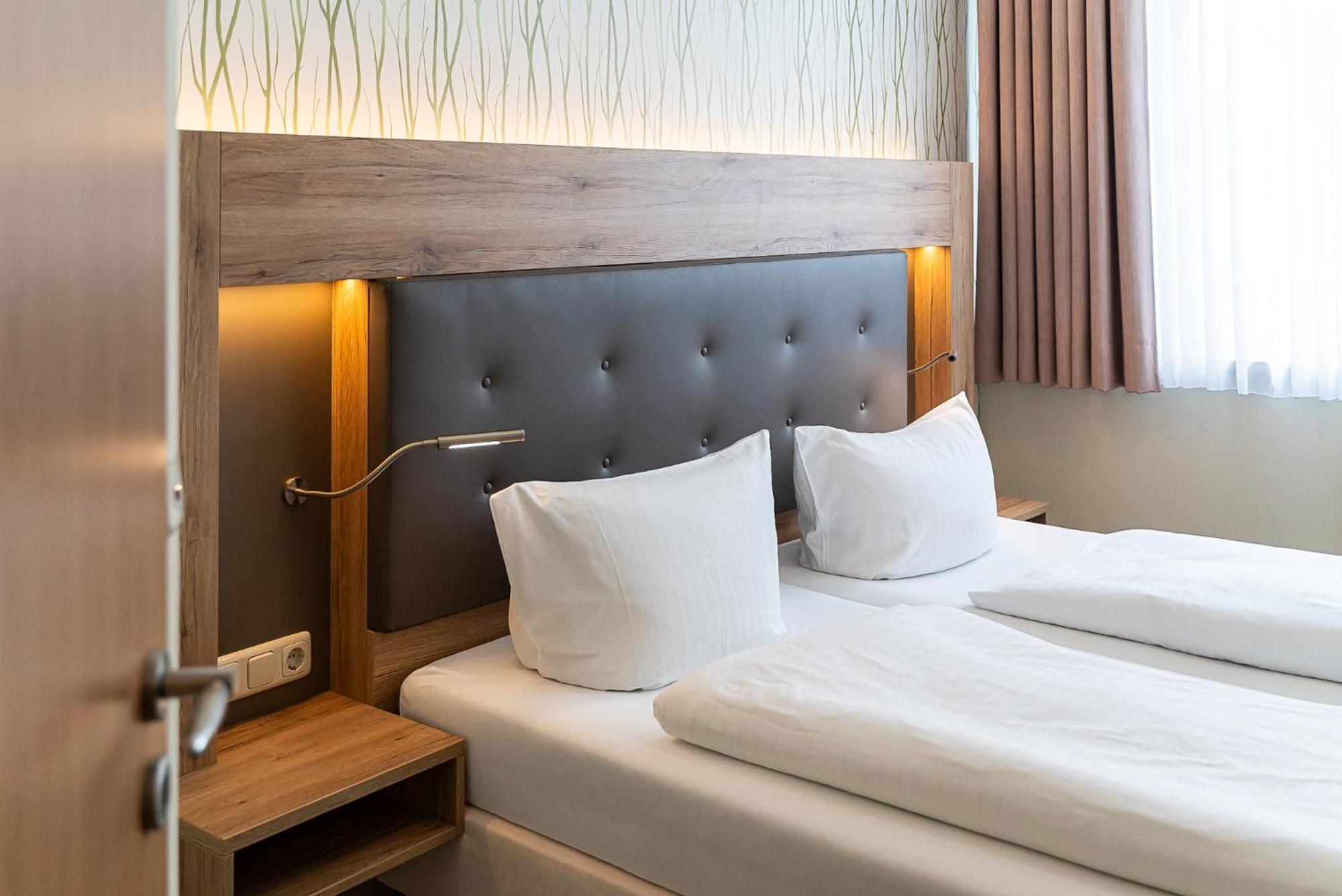 Sleepbeeone Wilhelmshaven Ξενοδοχείο Εξωτερικό φωτογραφία